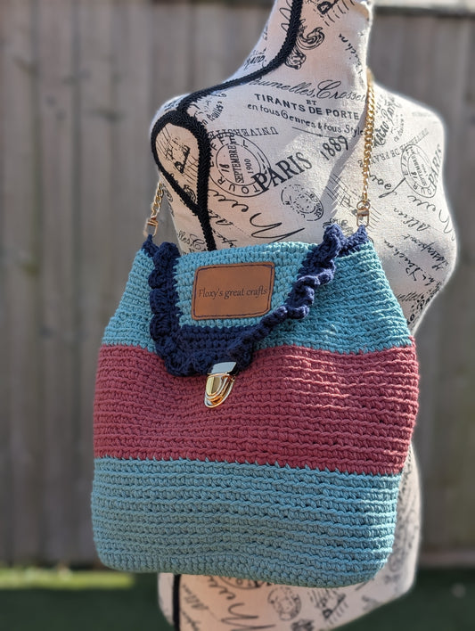 Handmade Crochet Handbag crochetlove